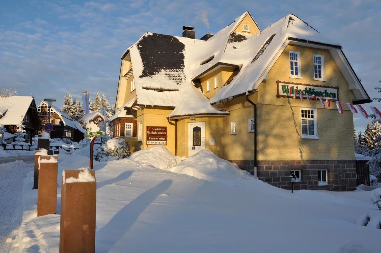 Gaststaette & Waldschloesschen Guest house