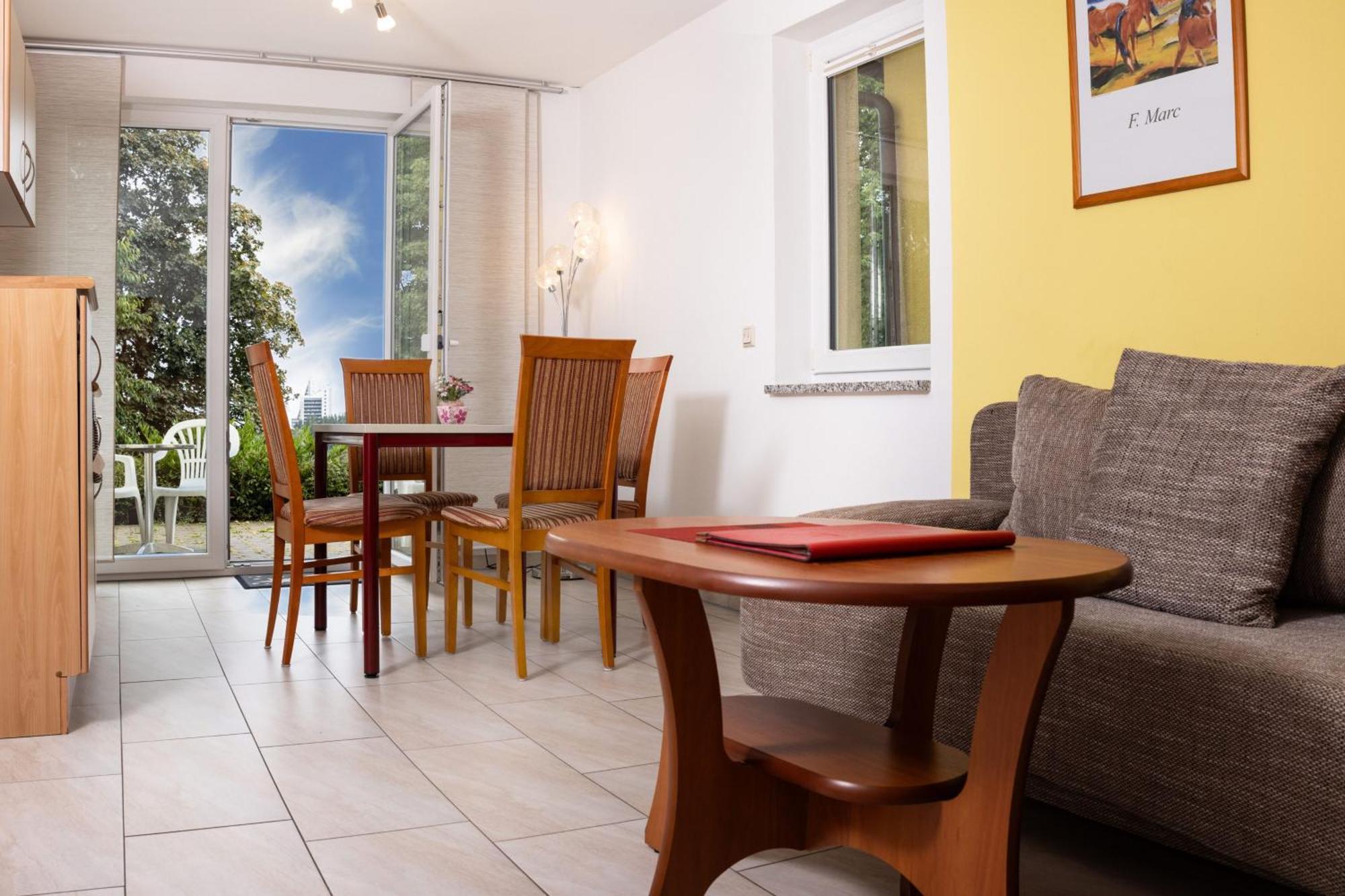 Guest house Gaststaette & Waldschloesschen *